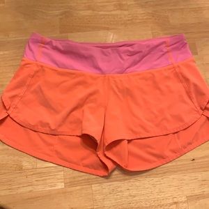 Lululemon use 6 jogging shorts